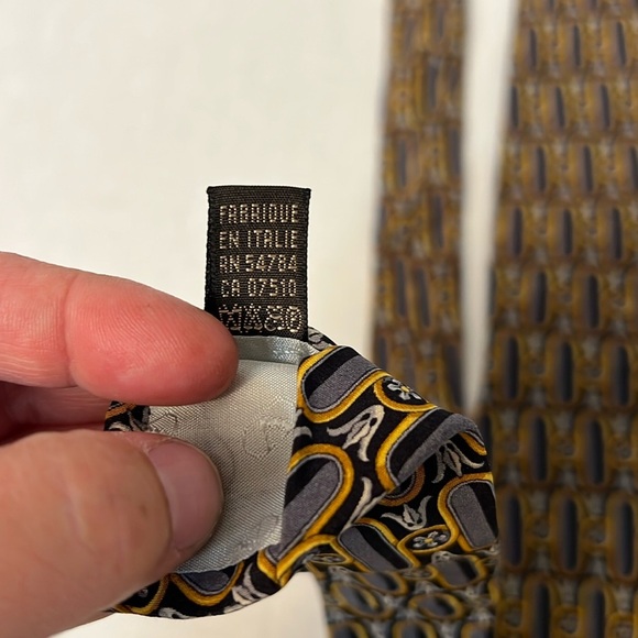 VALENTINO CRAVATTE MENS NECK TIE - Picture 5 of 13